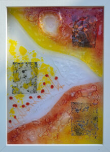 ein leuchtendes Glasbild, mit vielen unterschiedlichen Strukturen und Spannungsfeldern.